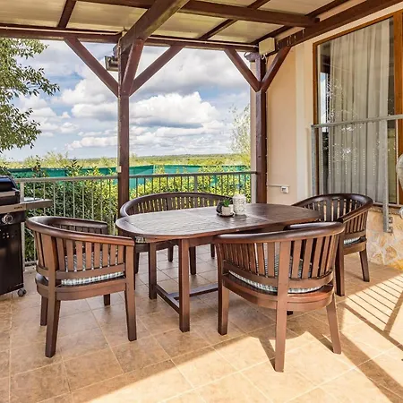 Villa San Antonio With Private Swimming Pool